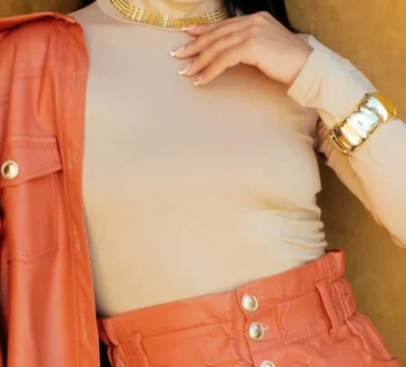 How To Style Outfits Using Perfect Color Combos