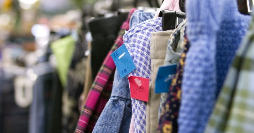Thrift Shopping Tips For Amazing Secondhand Deals